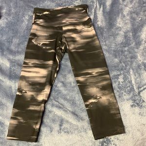 Athletic leggings size S from Old Navy